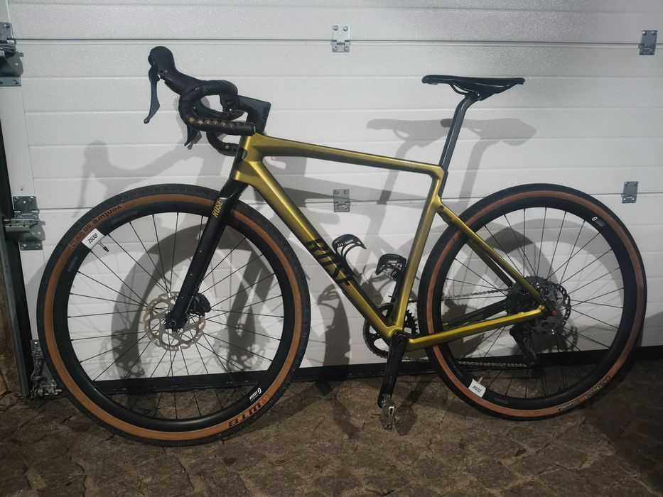 Bicicleta gravel  Rose back road carbono