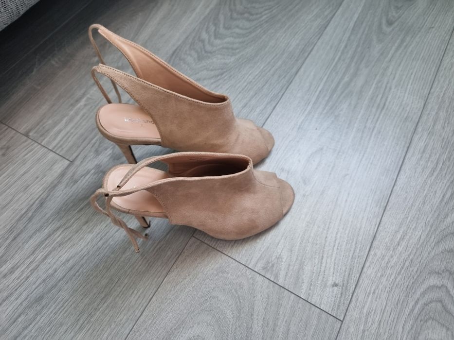 Sprzedam śliczne szpilki