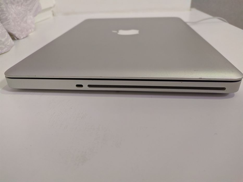 Macbook pro 13"!