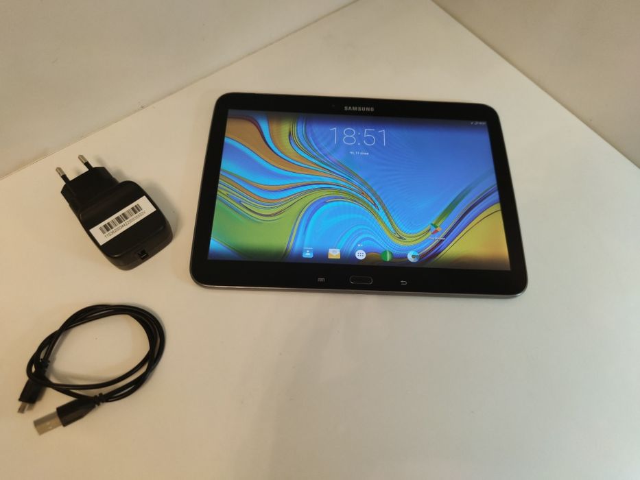 Планшет Samsung Galaxy Tab 3 10.1 дюйма Android 7.1