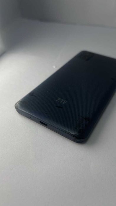 Смартфон ZTE blade-A31 2/32