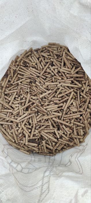 Пеллета (гранула) древесная дуб, є один мішок