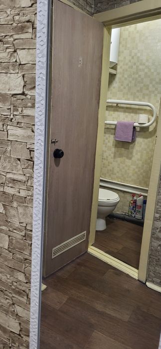 1 к пр-кт Воздушных сил выдаю док  сутки 800грн от 15 суток СКИДКИ.