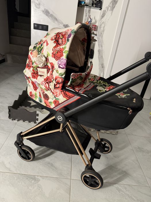 Коляска Cybex Mios Люлька + Автокрісло Cloud T I Size
