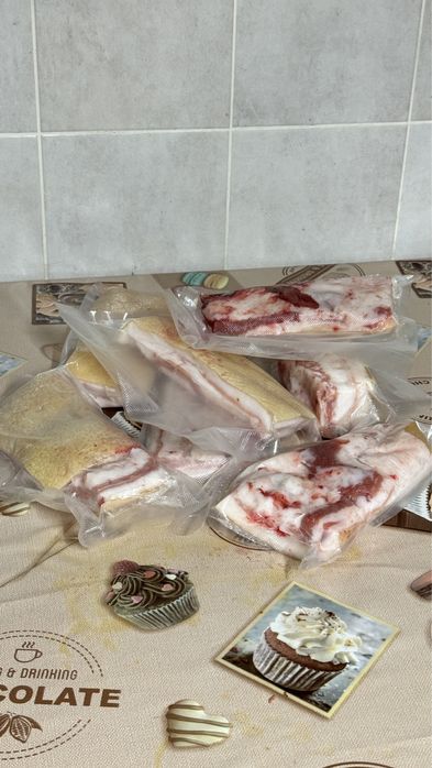 Продам домашнє сало свіже заморожене в вакуумі