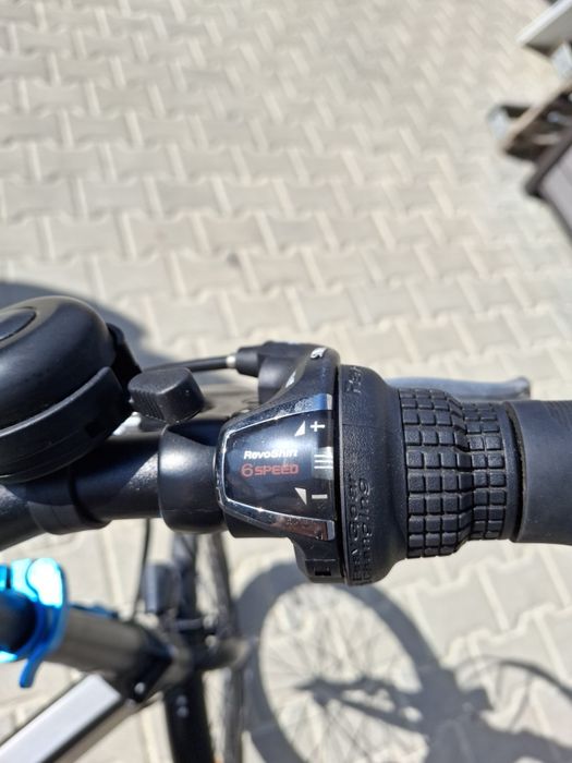 Bicicleta electrica Btwin 500e Dobrável
Quadro em alumínio
Bateria de