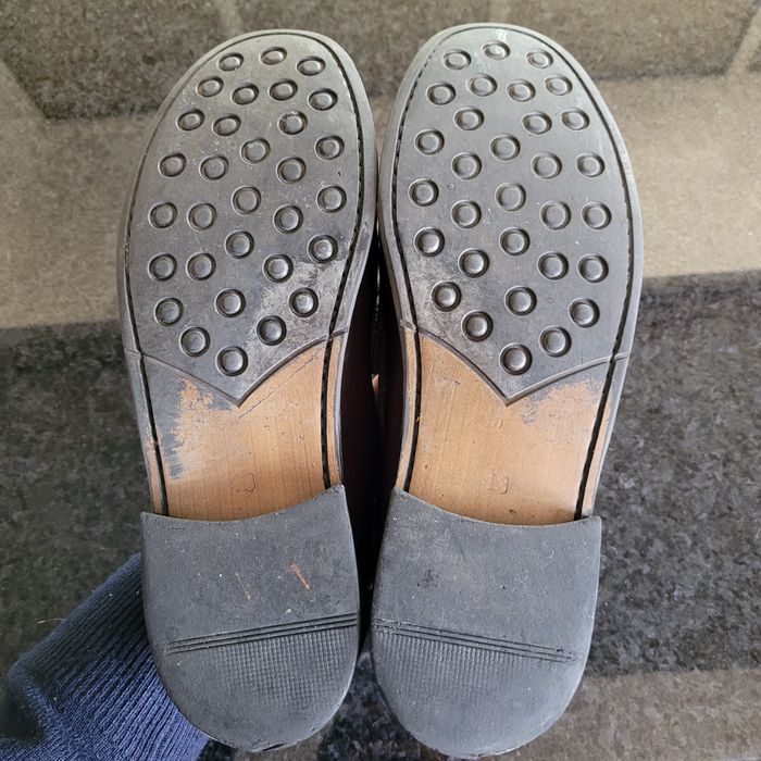 Sapatos mocassins bordô