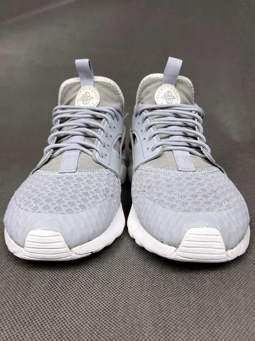 Кросівки NIKE Huarachi 42.5