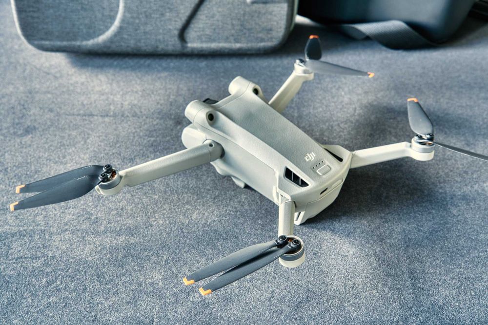 Dron DJI Mini 3 Pro + Fly More Combo + dedykowane etui + filtry ND