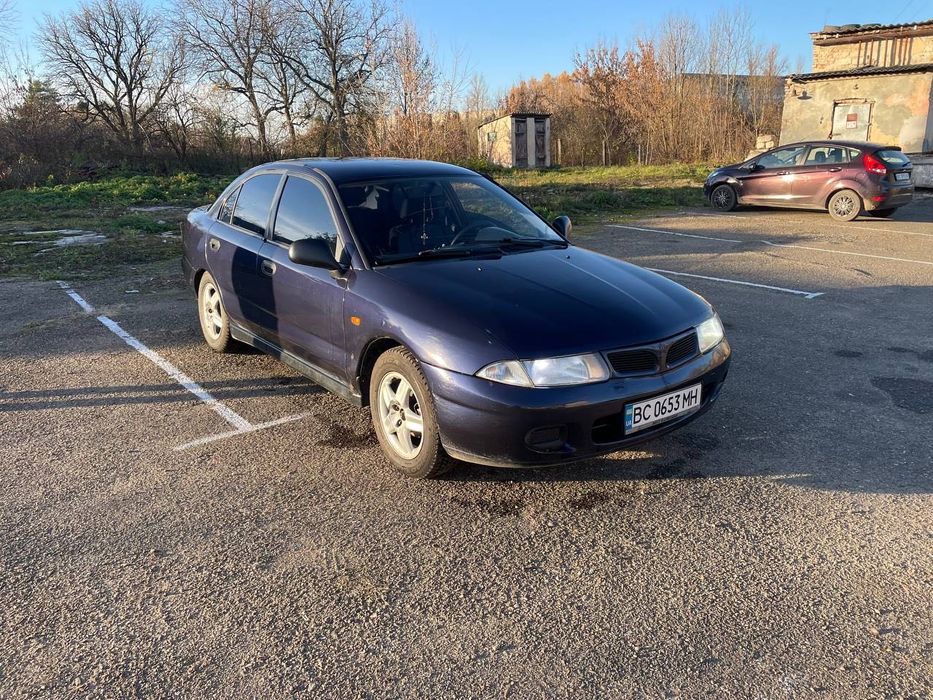 Mitsubishi Carisma 1996