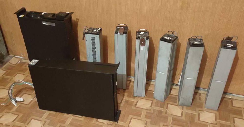 Мощный промышленный бесперебойник на 3 кВт ИБП ДБЖ чистая синусоида