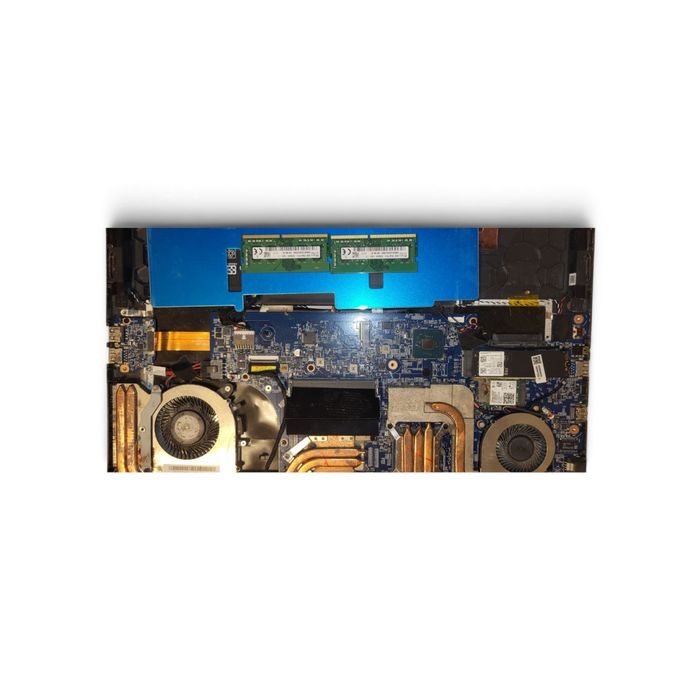MSI MS-17L1 – 16 GB RAM / M.2 256 GB – na części