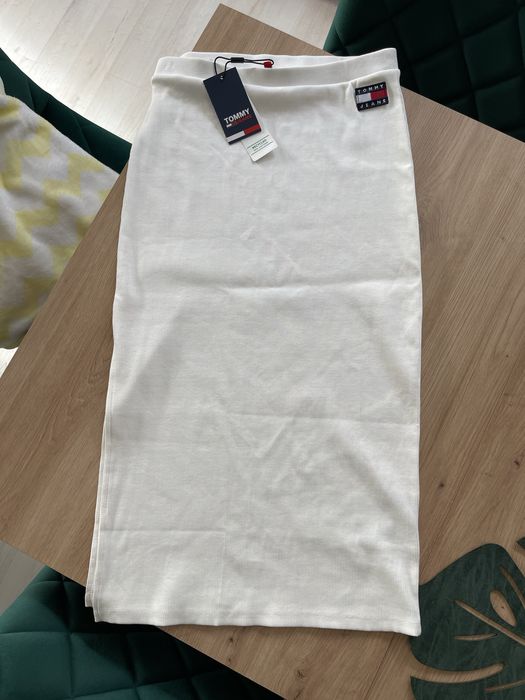Spodniczka Tommy Hilfiger nowa