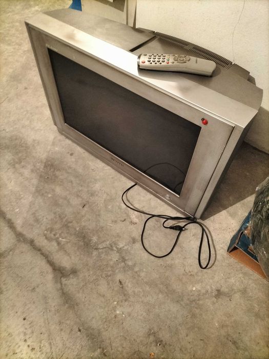TV SAMSUNG em ótimo estado