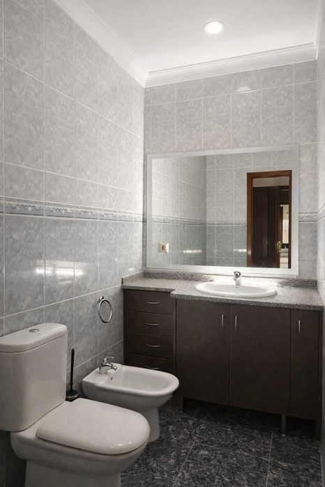 Apartamento T2 envolvido num condomínio de luxo