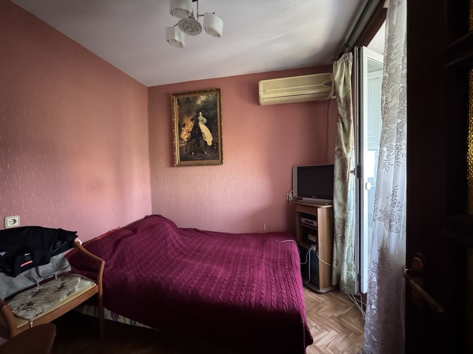 Продаж унікальної дворівневої 5-ти кімнатної квартири р-н Митниця