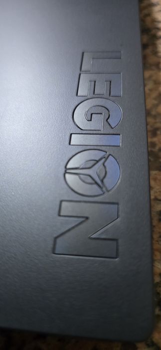 Lenovo Legion 5 15ACH6H COMO NOVO
