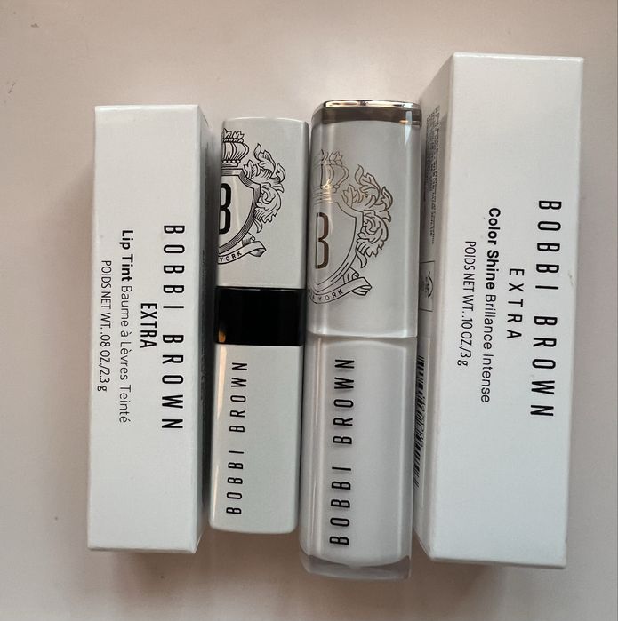 Bobbi Brown Bare blackberry, Nude Rose