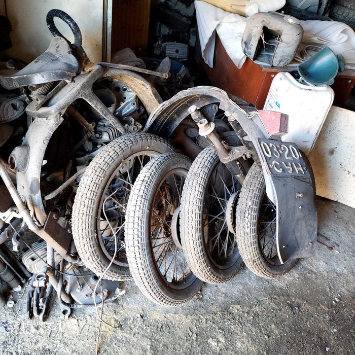 ИЖ 49 1952г продам два мотоцикла