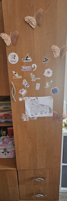 Oddam szafę i słupek