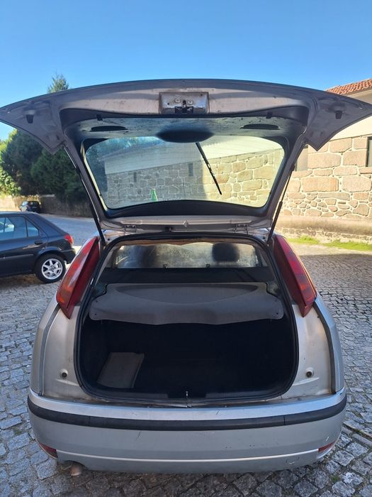 Ford Focus 1.8tddi van