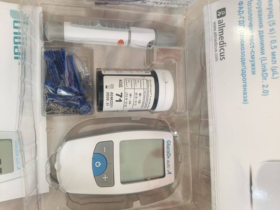 Глюкометр GlucoDr.auto A