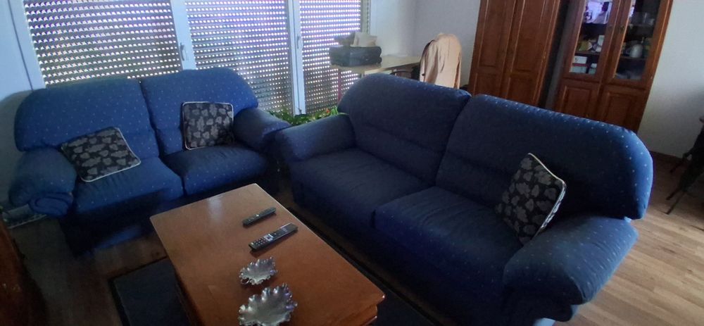 Conjunto de 2 Sofás de sala