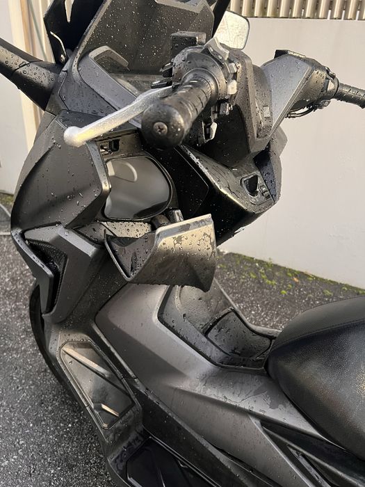 Honda FORZA 125 (Ano 2021) (Como Nova) (Negociável)