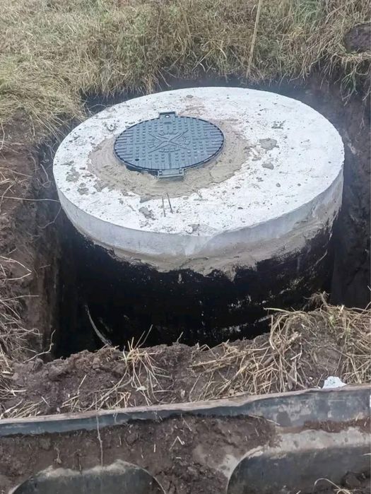 Підсилення старих фундаментів , та каналізаційні дернажні роботи