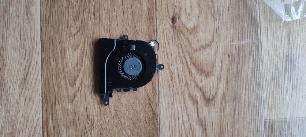 Кулер охолодження ноутбука dell