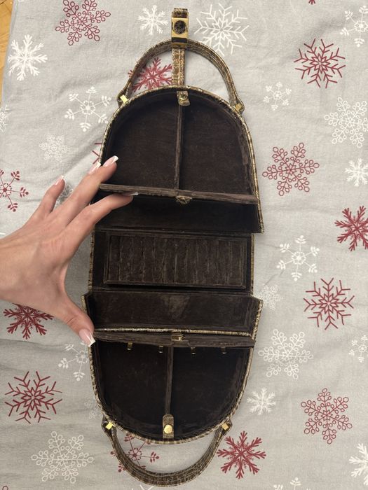 Шкатулка для прикрас