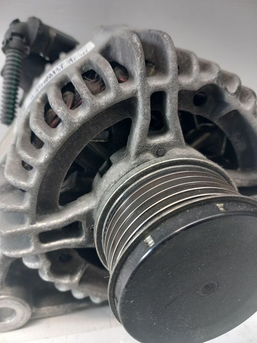 Alternador Peugeot 208