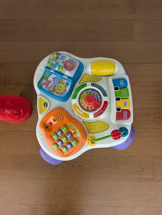 Mesas falantes e casa de brincar criança bebé Vtech molto clementoni