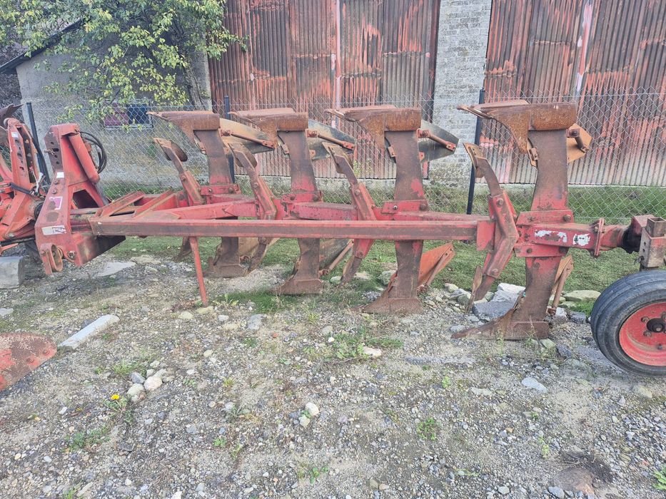 Pługi obrotowe Naud Overum lemken Gregoire Besson 4 5