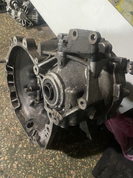 Сузуки Свифт 2005-2010 детали полного привода кпп