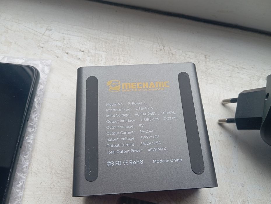 Продам  телефони