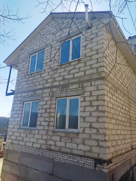 Продаж комерційної споруди з усіма комунікаціями в м Обухів - Вид 2