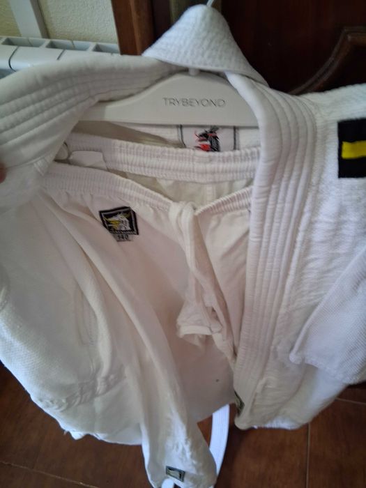 Fato de Judo, em bom estado