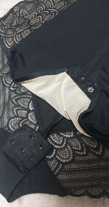 Коригуюче боді з відкритим ліфом next