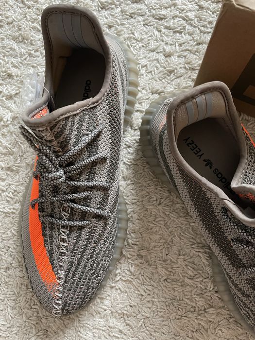 Adidas Yeezy Boost 350 V2, rozmiar 44, nowe, pudełko orginalne