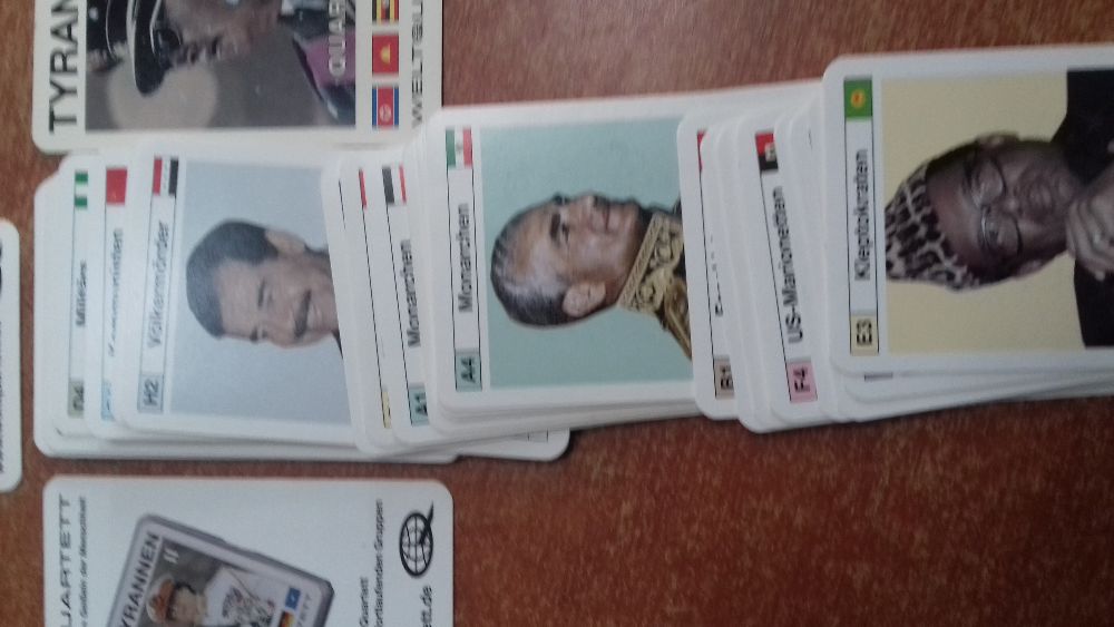 Talia kart do gry "Das Fuehrer Quartett" (Kwartet Wodzów)