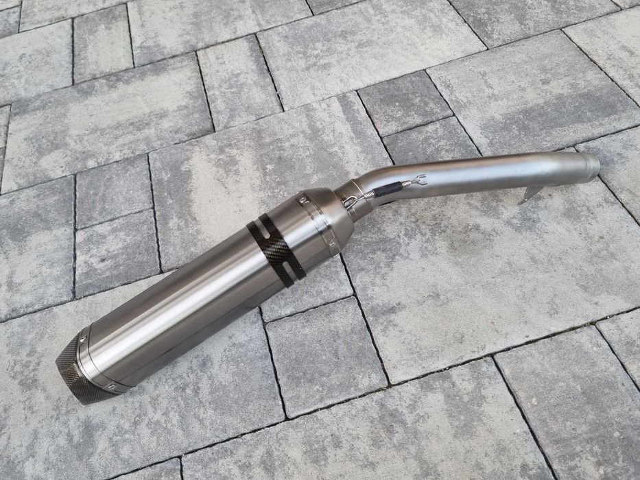 Kawasaki Z750 Z 750 R 2007 do 2013 Tłumik Wydech Akrapovic