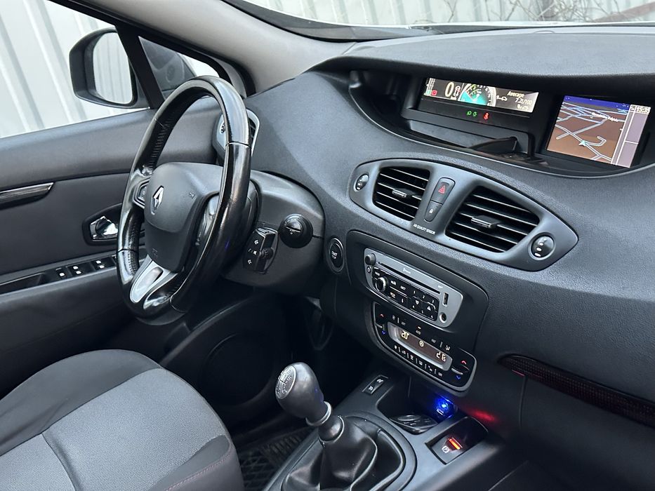 Рено Гранд Сценік 3 Renault Grand ScenicIII megane scenic сценик меган