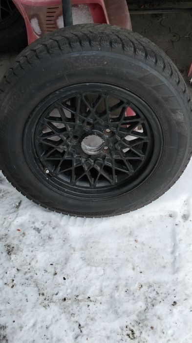 Зимняя резина на литых дисках