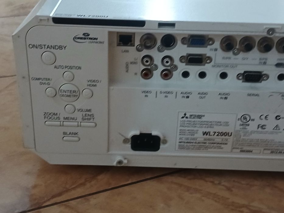 Projektor Mitsubishi