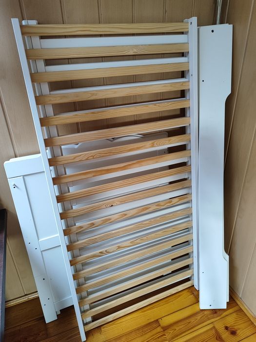 Łóżeczko niemowlęce