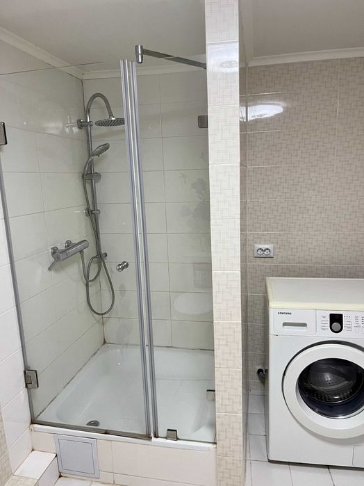 Центр. Власник. Студія. Гарний краєвид.