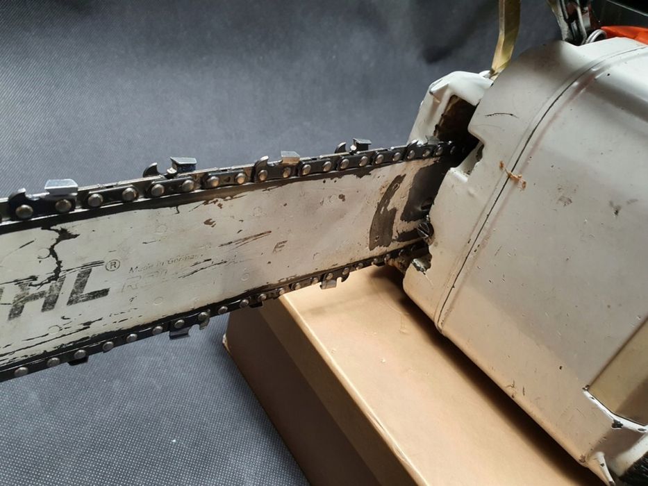 Piła pilarka spalinowa Stihl 009