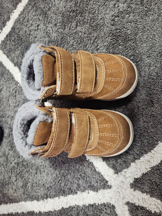 Buty zimowe dla chlopca r.22