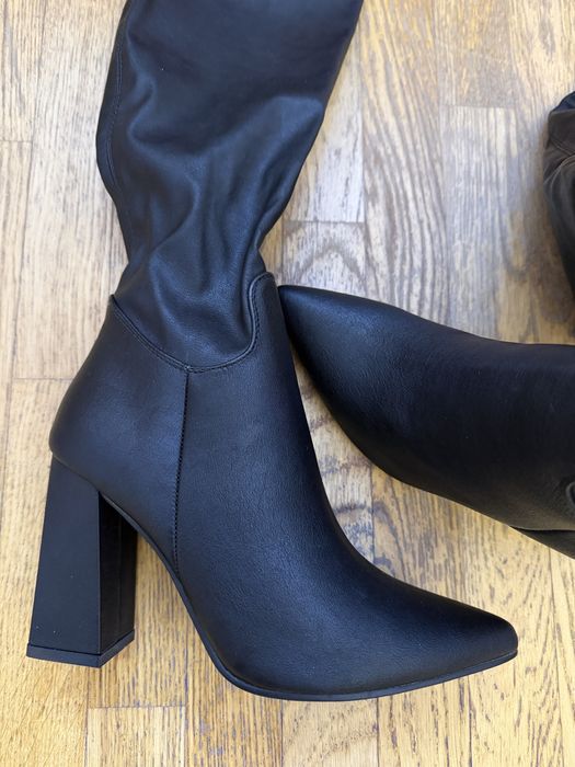 Ботфорти на каблуку truffle collection